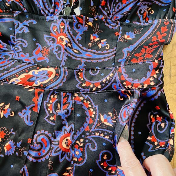 NWT Danielle Bernstein WeWoreWhat Black Paisley Pull-on Jumpsuit Jumper Size 2 - Picture 7 of 12